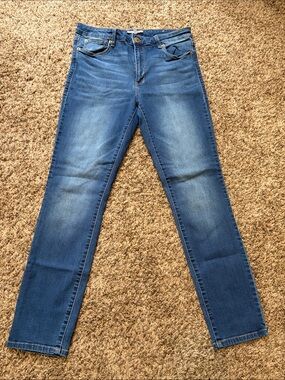 STS Blue Women's Straight-Leg Jeans in Medium Blue Wash